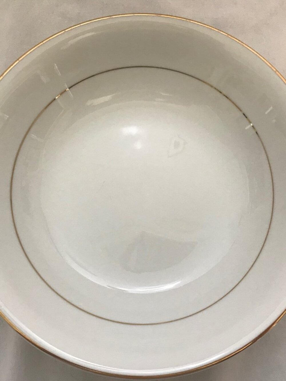 Sonnet Fine China 9" ROUND SERVING BOWL Japan